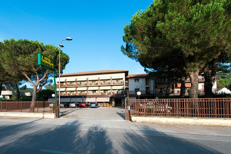 Hotel Torricella tre stelle sul Lago Trasimeno